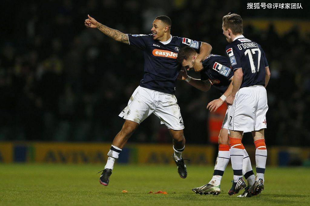  戈登一条龙破门纽卡主场战胜伯恩茅斯