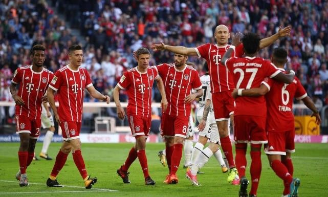  拜仁慕尼黑强势领跑德甲积分榜展现统治力