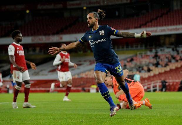  南安普敦终结连败颓势，主场力克莱斯特城反弹